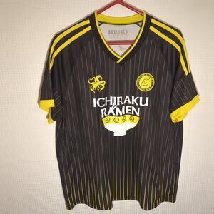 BoxLunch Naruto Shippuden XL Ichiraku Ramen Hidden Leaf Soccer Jersey Uzumaki 7